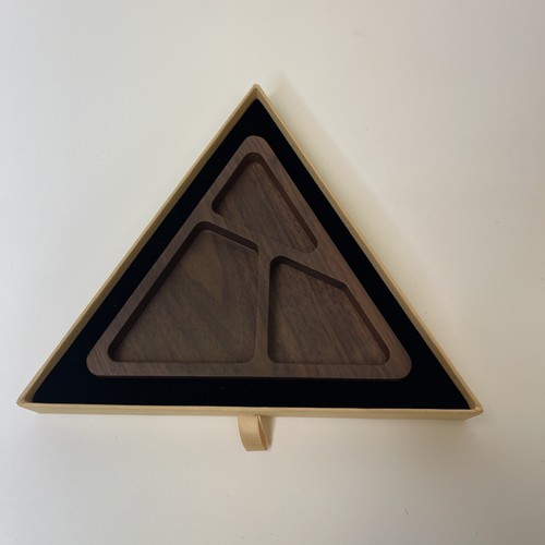 Prazoli walnut triangle - walnut,